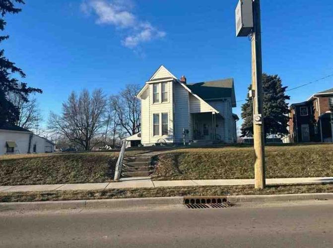 Washington Ave, Frankfort, IN 46041