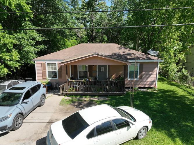 Pederson St, Houston, TX 77033 #1