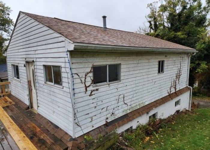 Woodmont Ave, New Kensington, PA 15068 #1