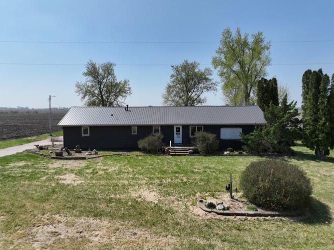 190th St, Grand Mound, IA 52751