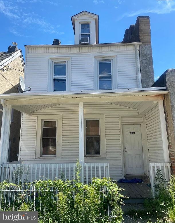 Haines St, Philadelphia, PA 19144
