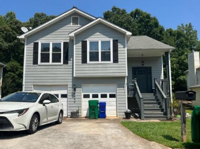 Post Ridge Ln, Lithonia, GA 30038