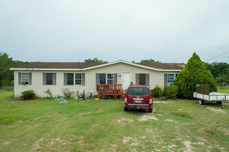 67th Ct, Bell, FL 32619