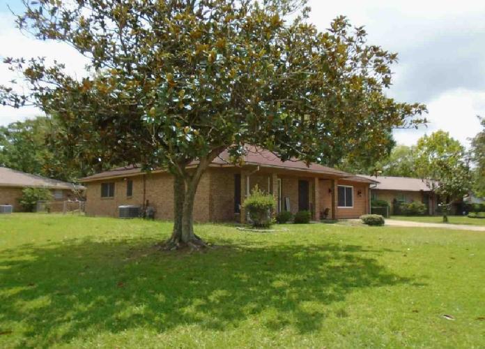 Monaco Dr, Pascagoula, MS 39581