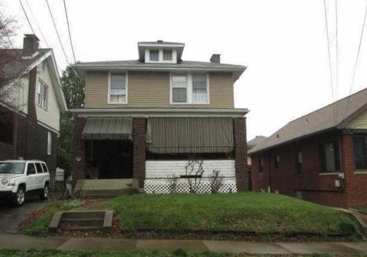 Perrott Ave, Pittsburgh, PA 15212