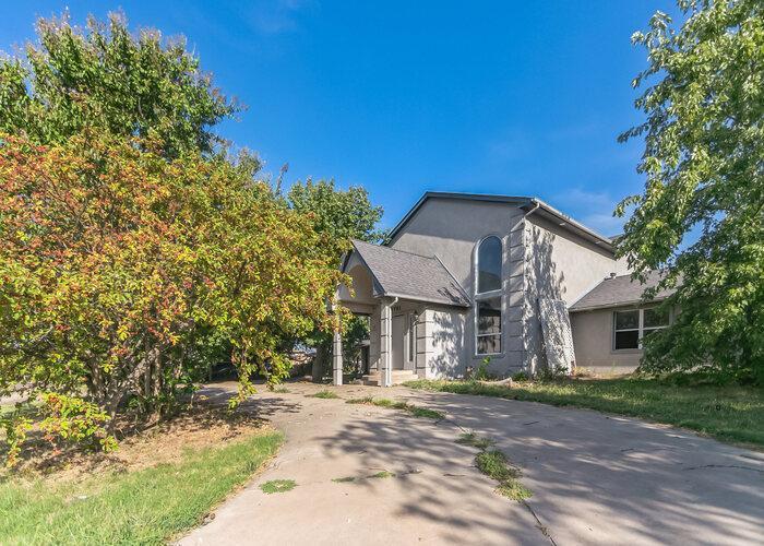 Decker Dr, Moore, OK 73160 #1