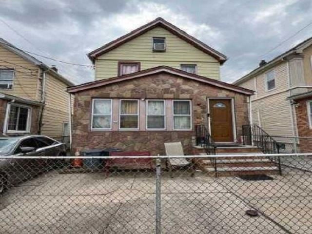 91 -12 187TH PL  , Hollis, NY 11423 