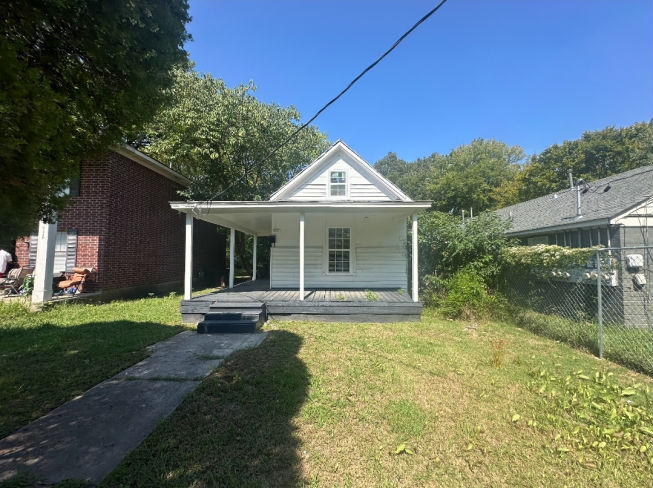 962 Leon Place  , Memphis, TN 38107 