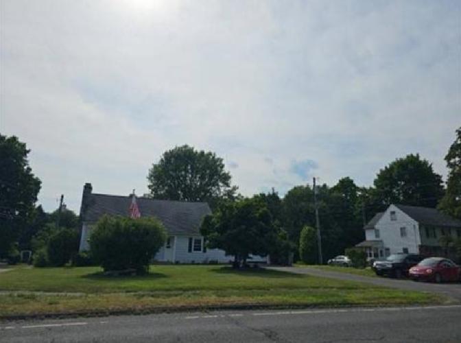Burlington Ave, Bristol, CT 06010