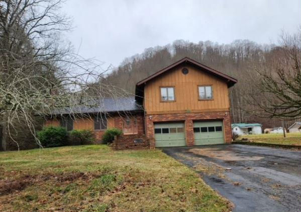 125 LONG BR RD  , Kimper, KY 41539 