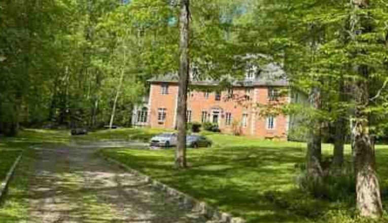 2425 MERWINS LN  , Fairfield, CT 06824 