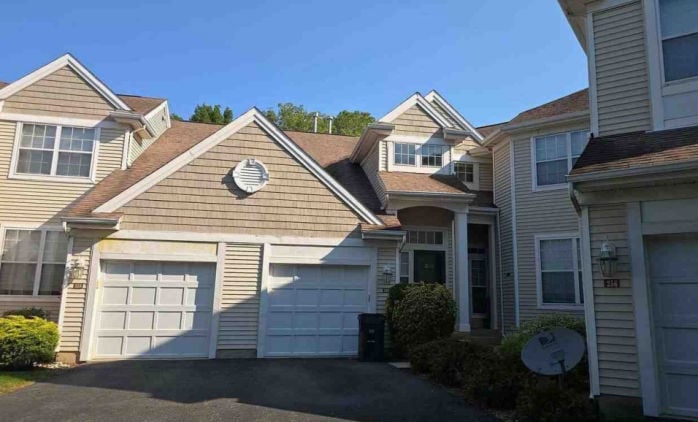 260 BALD EAGLE DR UNIT 260  , Stewartsville, NJ 08886 