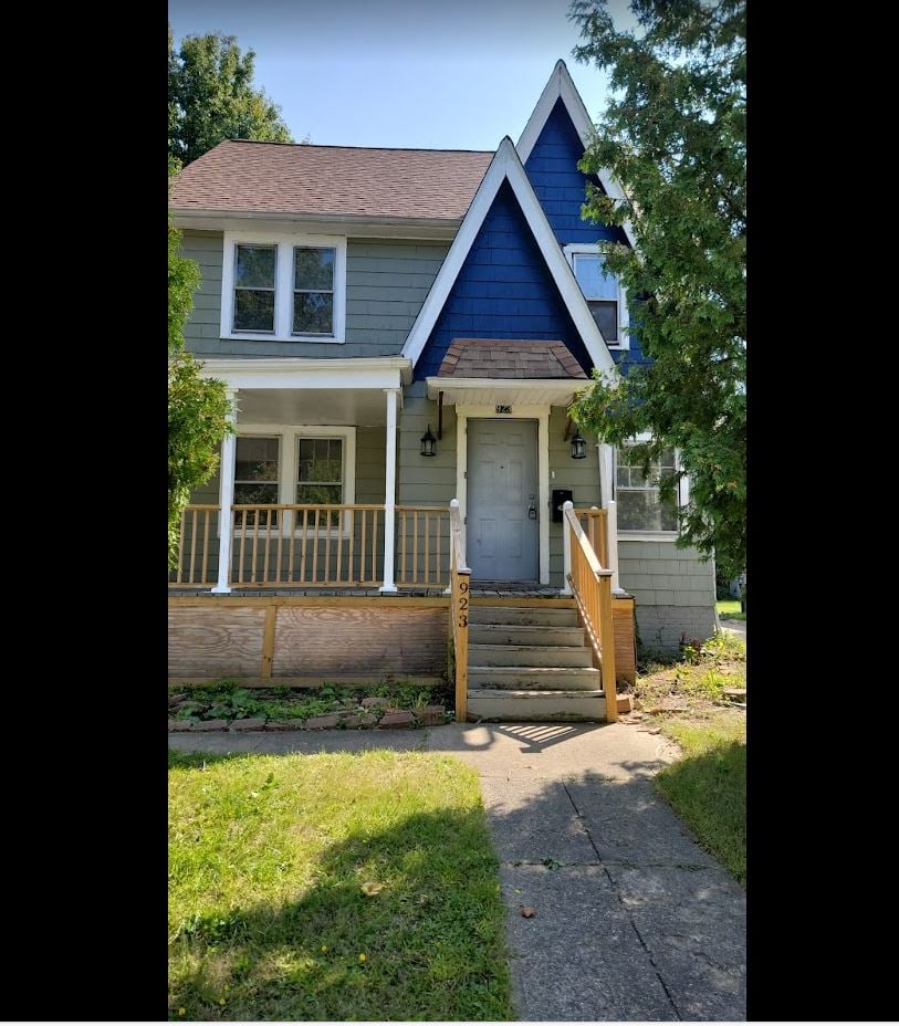 Caledonia Ave, Cleveland, OH 44112