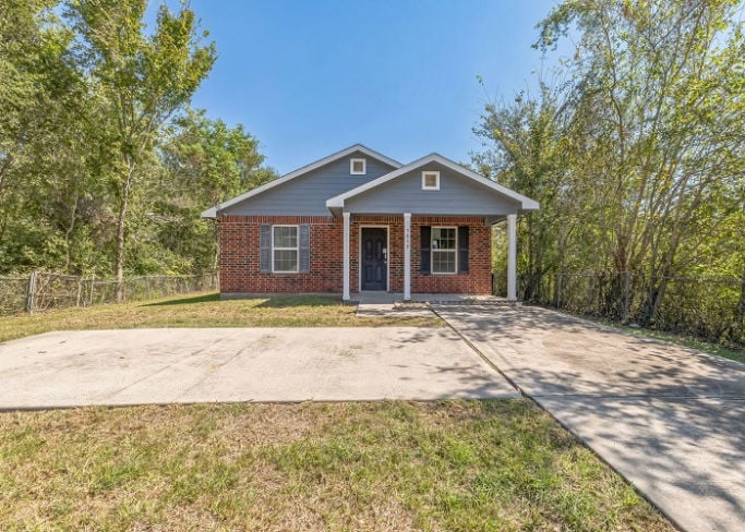 5809 ORA LEE ST  , Hitchcock, TX 77563 