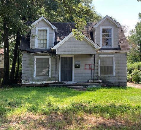 1225 THREADNEEDLE ST  , Beaumont, TX 77705 