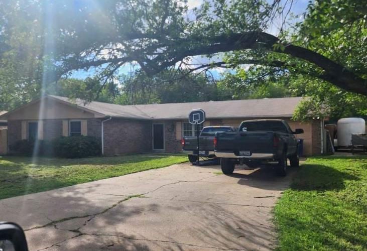 704 SESAME LN  , Laredo, TX 78045 
