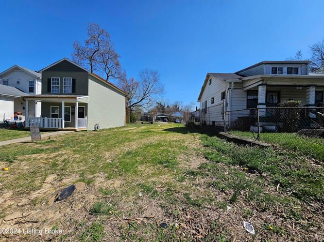 1365 S 20TH ST  , Louisville, KY 40210 
