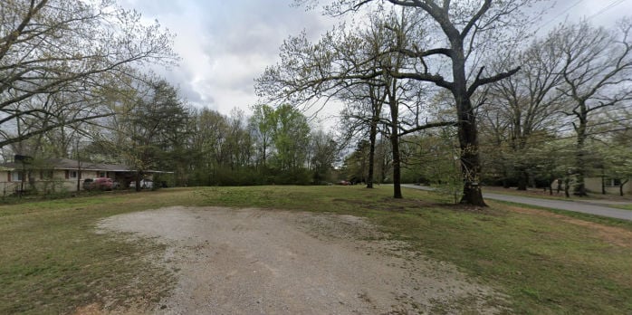 133 18th Avenue Northwest  , Center Point, AL 35215 