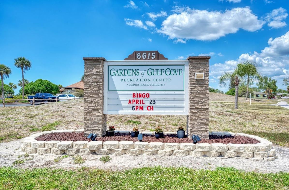 Santa Rosa Ave, Port Charlotte, FL 33981