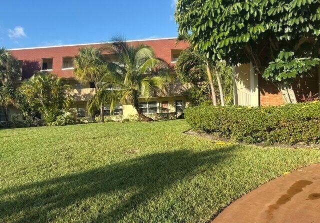 3081 NW 47th Terrace Unit 107 , Lauderdale Lakes, FL 33313 