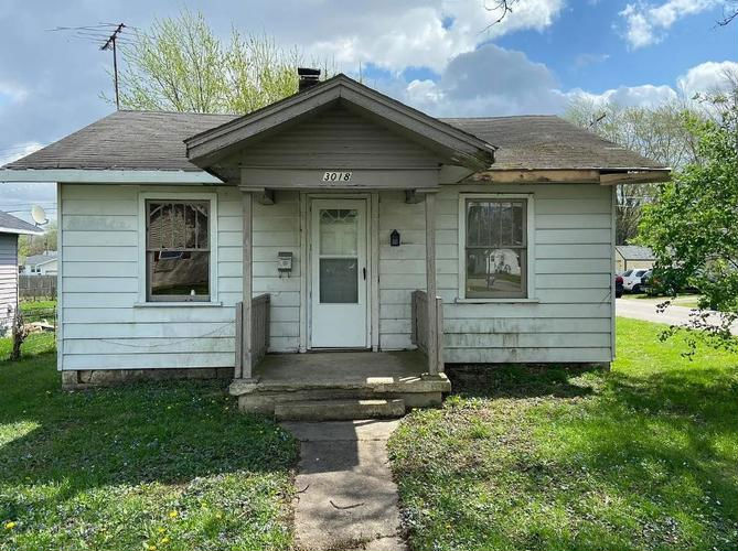 702 E 24TH ST and 3018 S VINE ST  , Muncie, IN 47302 