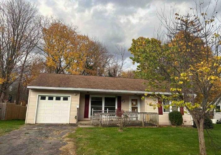 Marshia Ave, Syracuse, NY 13212