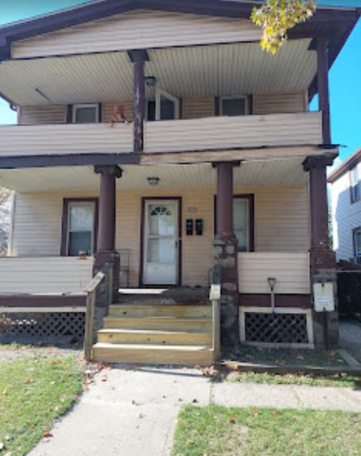 384 E 165th Street , Cleveland, OH 44110 