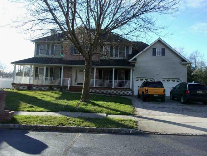 Bloomfield Rd, Manalapan, NJ 07726 #1