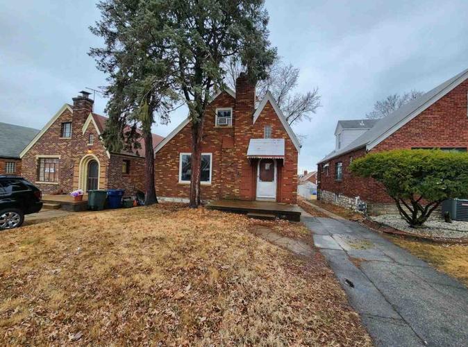 Switzer Ave, Saint Louis, MO 63147