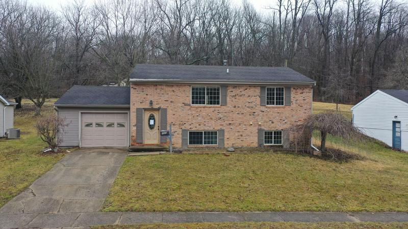 300 CANYON PKWY  , Connersville, IN 47331 