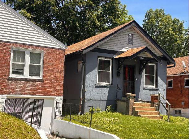 6219 DARDANELLA AVE  , Saint Louis, MO 63121 