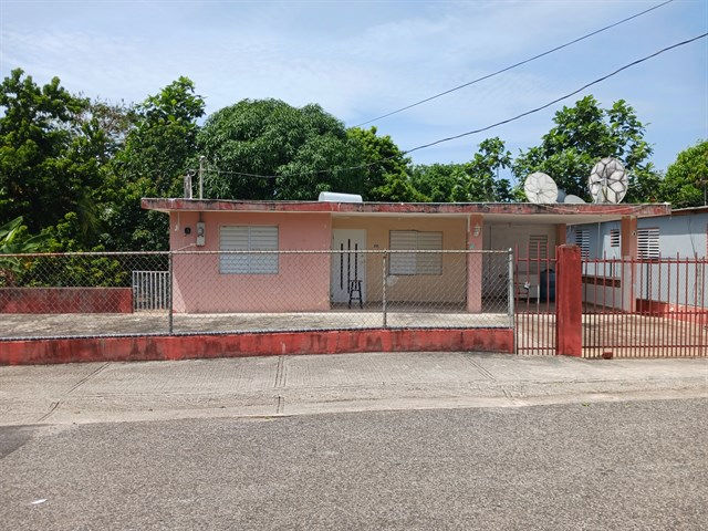 Lot 137 G Street Animas Sect Factor Ward , Arecibo, PR 00612 