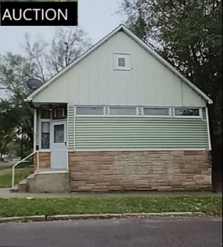 2700 W Starr Street  , Peoria, IL 61605 
