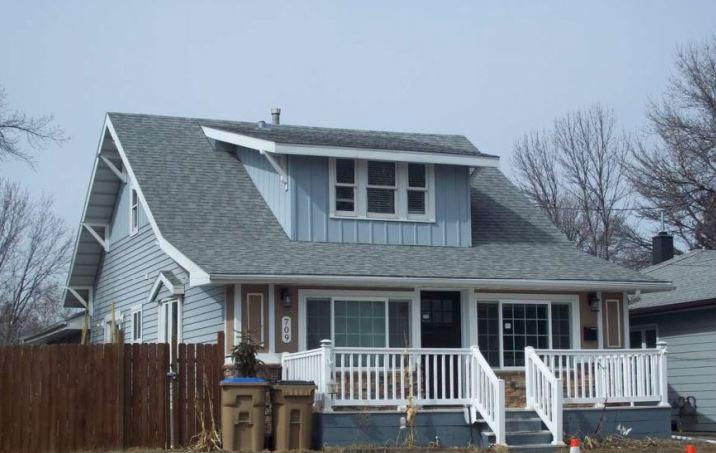 709 9TH ST NW  , Minot, ND 58703 