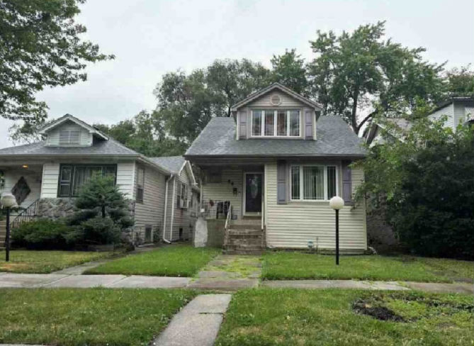 54 E 101ST ST  , Chicago, IL 60628 