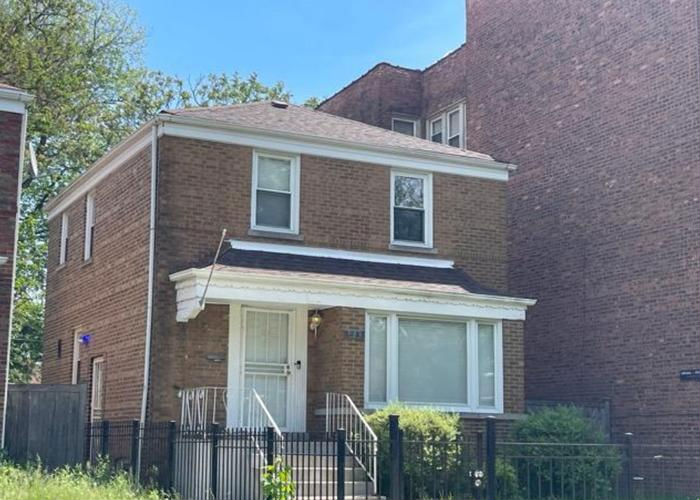 8933 S JUSTINE ST  , Chicago, IL 60620 