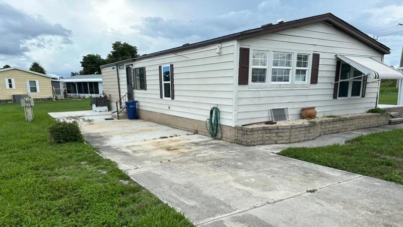 Butterfield Cir, Englewood, FL 34223