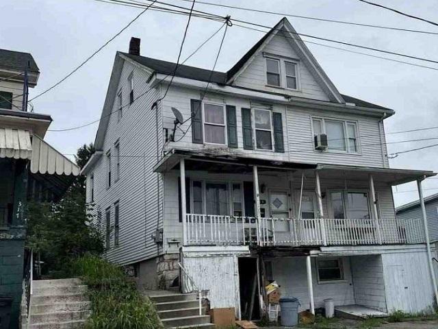 Market St, Tamaqua, PA 18252