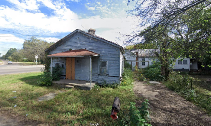 802 Weaver St , Selma, AL 36703 