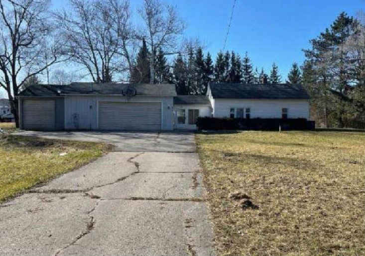 810 E REMUS RD  , Mount Pleasant, MI 48858 