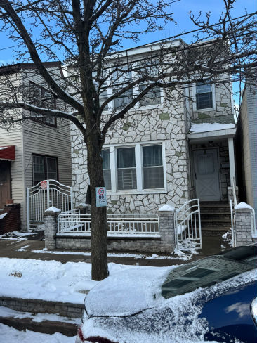 130-39 92 Avenue  , Richmond Hill, NY 11418 