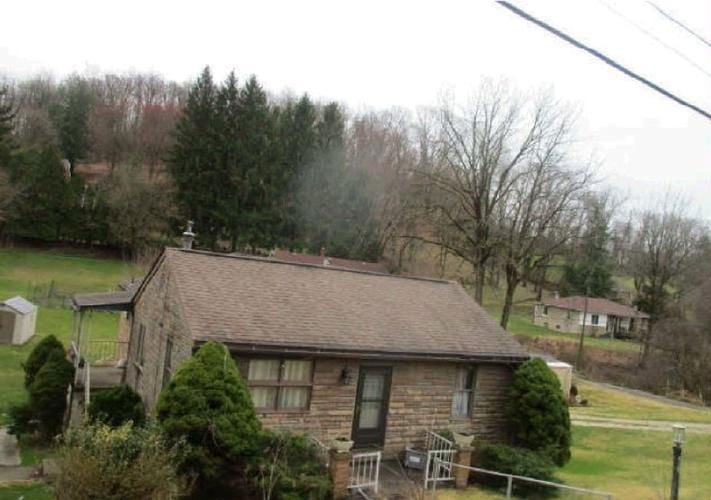 925 SCENERY DR  , Elizabeth, PA 15037 
