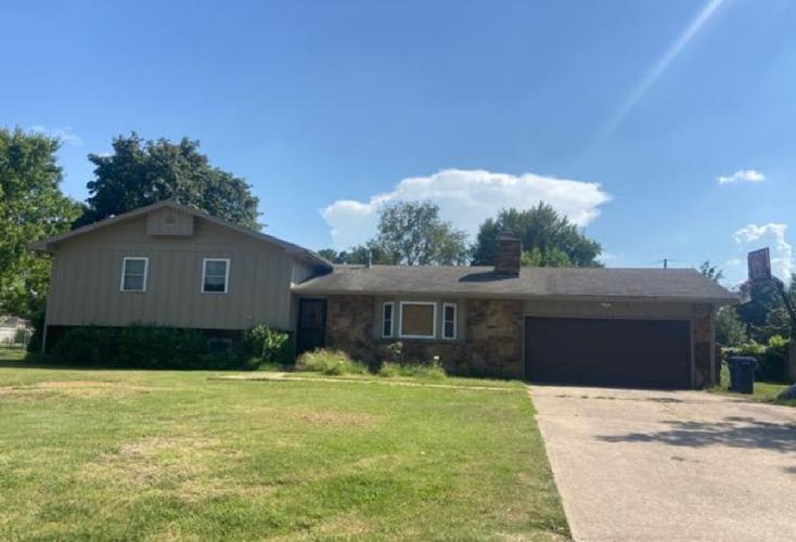 Granite St, Siloam Springs, AR 72761 #1