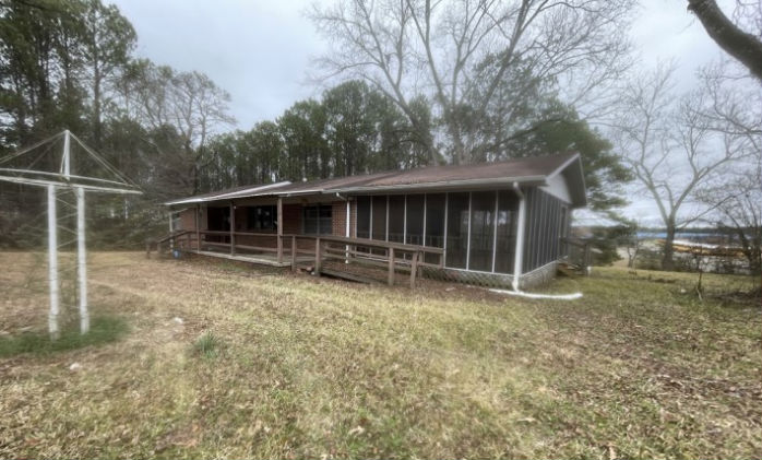 417 8th Avenue SE , Childersburg, AL 35044 