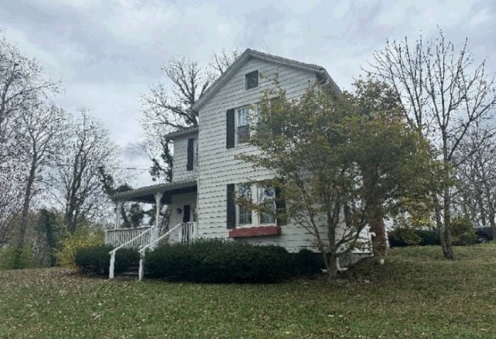 515 BURKESVILLE ST  , Columbia, KY 42728 
