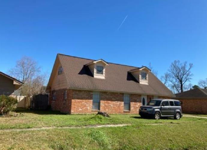 Vancouver Dr, Baton Rouge, LA 70819