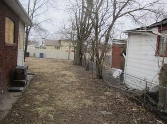 3rd Ave, Phoenix, IL 60426 #1