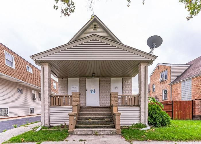 8021 W 45TH ST  , Lyons, IL 60534 