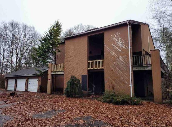 19 SLATER DR  , Harrisville, RI 02830 