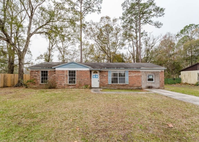 1704 MARY BETH DR  , Middleburg, FL 32068 